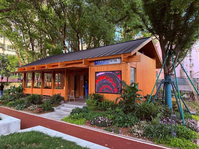 2座“最美”、1座“特色”!静安3驿系列”公厕荣登2025年上海“最美厕所”榜单(图7)